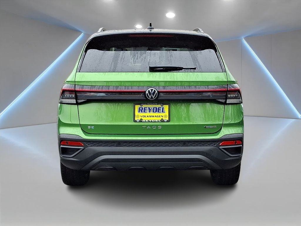 2025 Volkswagen Taos 1.5T SE Black