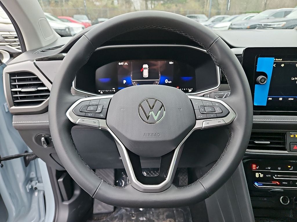 2026 Volkswagen Taos 1.5T SE Black