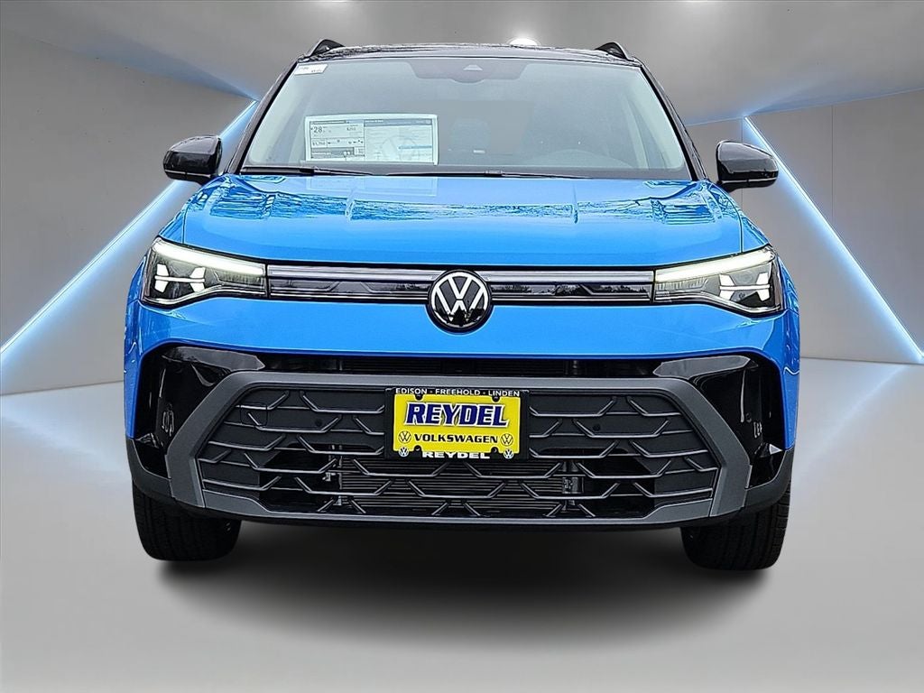 2026 Volkswagen Taos 1.5T SE Black