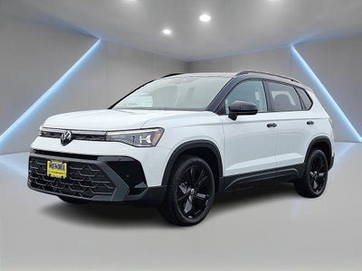 2026 Volkswagen Taos 1.5T SE Black