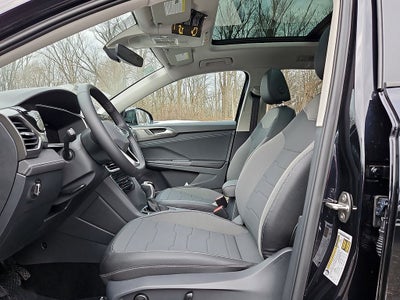 2026 Volkswagen Taos 1.5T SE Black