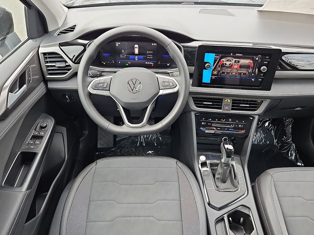 2026 Volkswagen Taos 1.5T SE Black