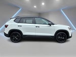2026 Volkswagen Taos 1.5T SE Black