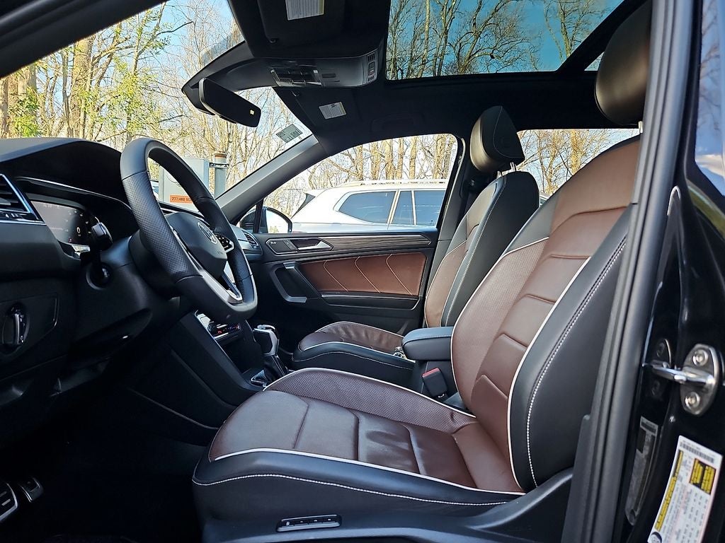 2022 Volkswagen Tiguan 2.0T SEL R-Line