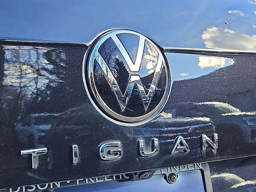2022 Volkswagen Tiguan 2.0T SEL R-Line