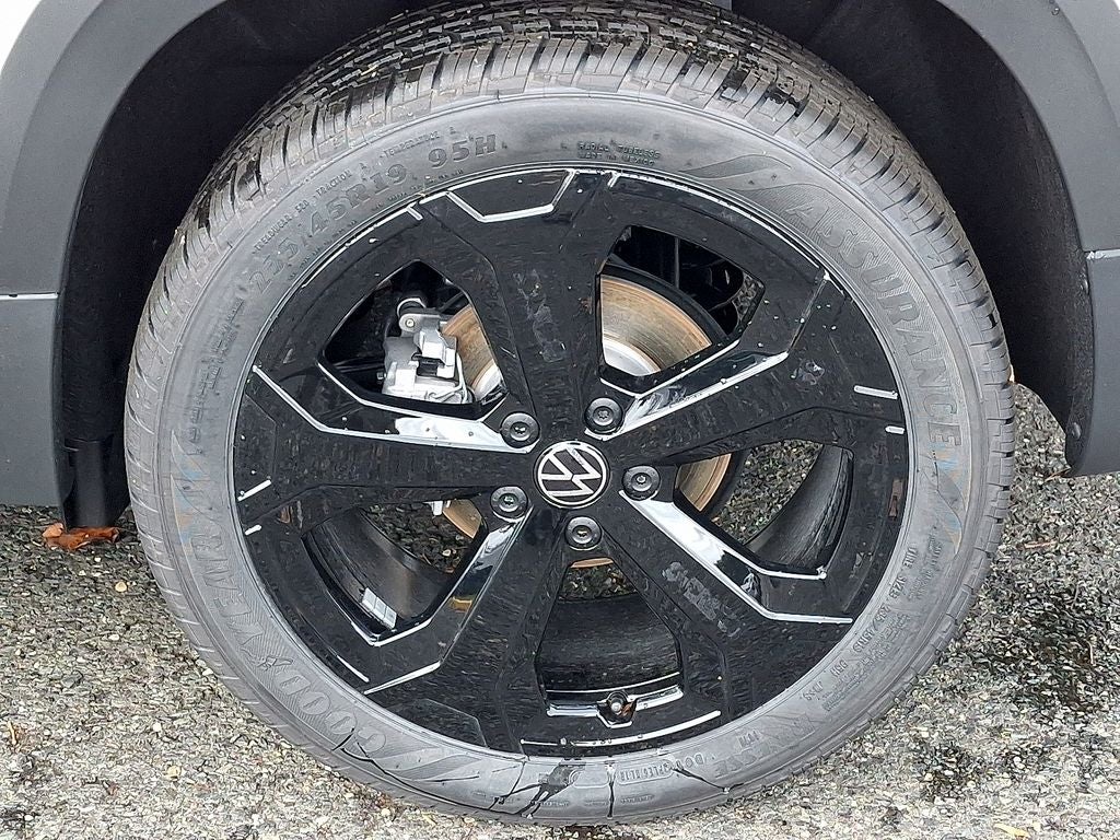 2026 Volkswagen Taos 1.5T SEL