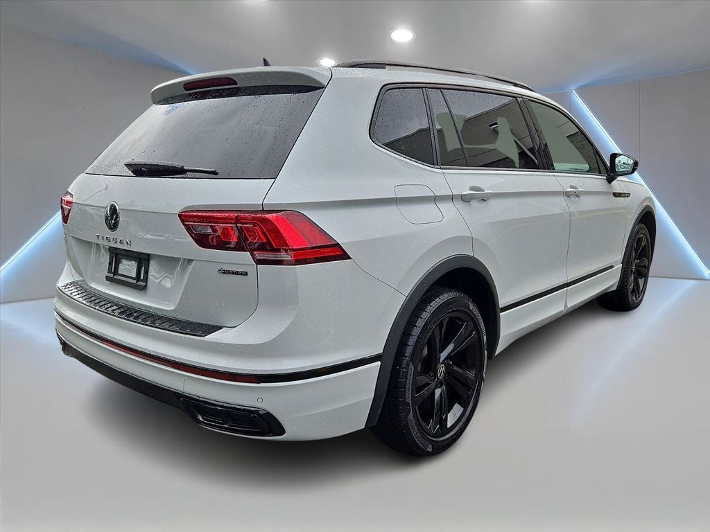 2024 Volkswagen Tiguan 2.0T SE R-Line Black