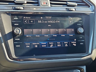 2022 Volkswagen Tiguan 2.0T SE R-Line Black