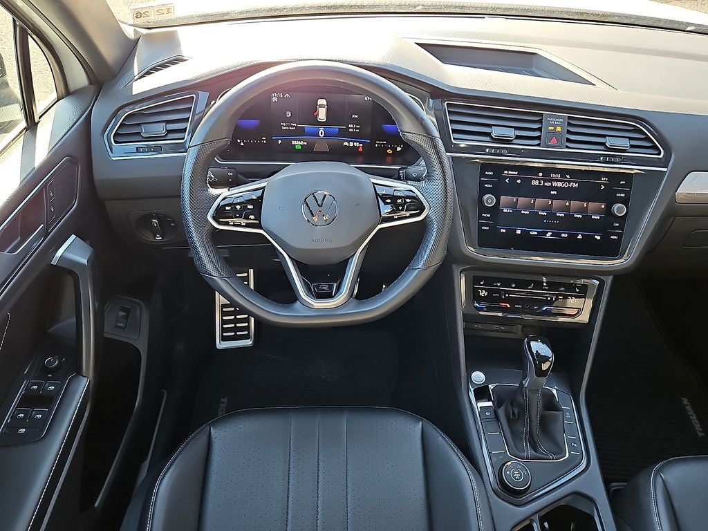 2022 Volkswagen Tiguan 2.0T SE R-Line Black
