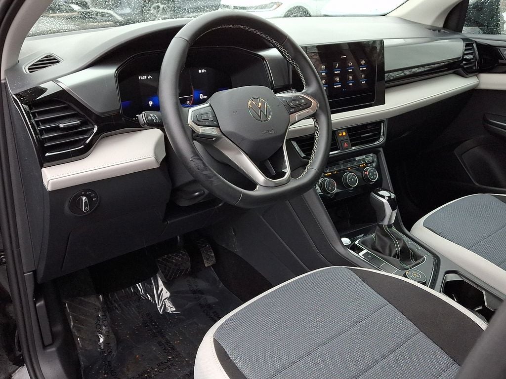 2025 Volkswagen Taos 1.5T S