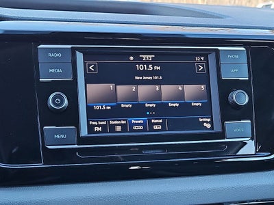 2022 Volkswagen Taos 1.5T S