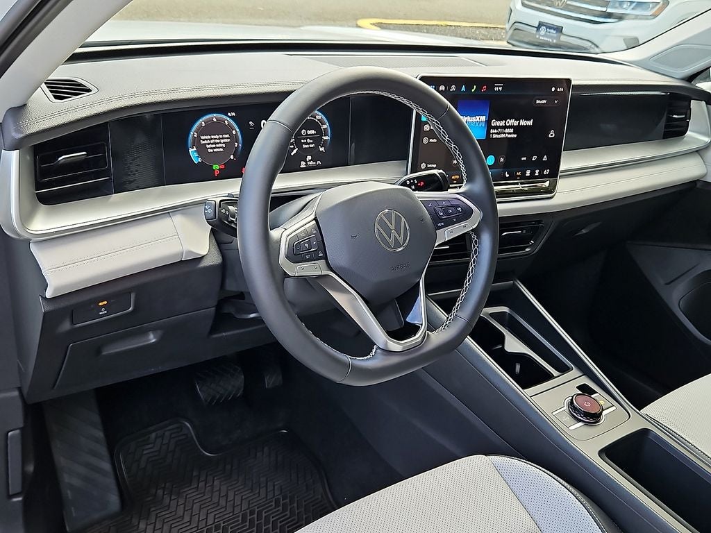 2025 Volkswagen Tiguan 2.0T SE