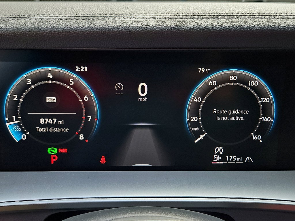 2025 Volkswagen Tiguan 2.0T SE