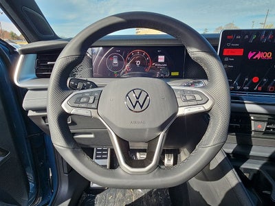 2026 Volkswagen Tiguan 2.0T SE R-Line Black