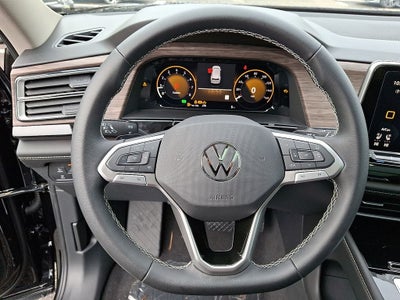 2026 Volkswagen Tiguan 2.0T SE R-Line Black