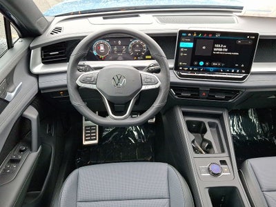 2026 Volkswagen Tiguan 2.0T SE R-Line Black