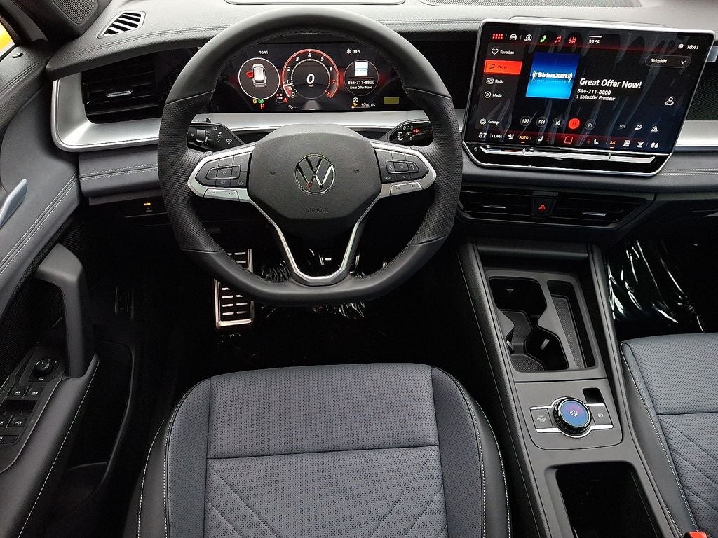 2026 Volkswagen Tiguan 2.0T SE R-Line Black