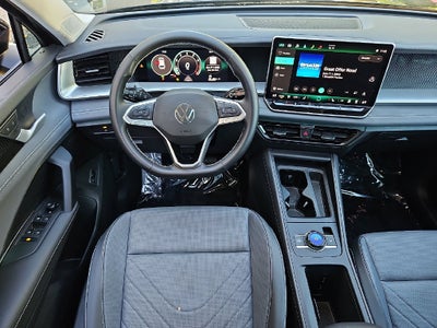 2025 Volkswagen Tiguan 2.0T SE