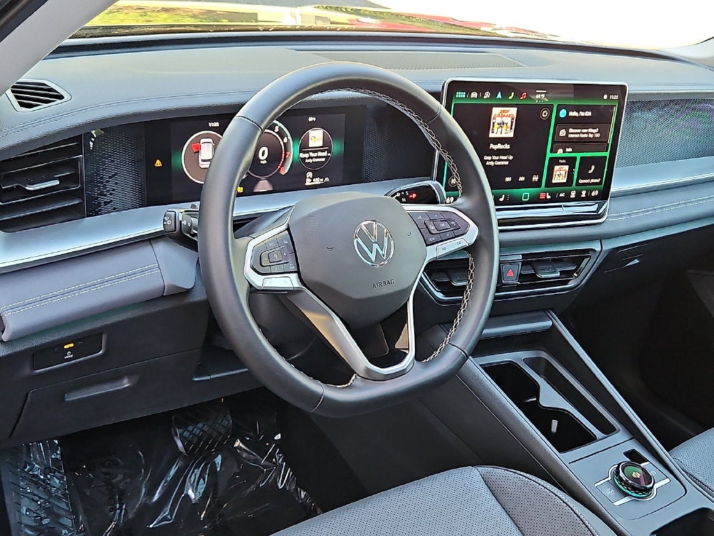 2025 Volkswagen Tiguan 2.0T SE
