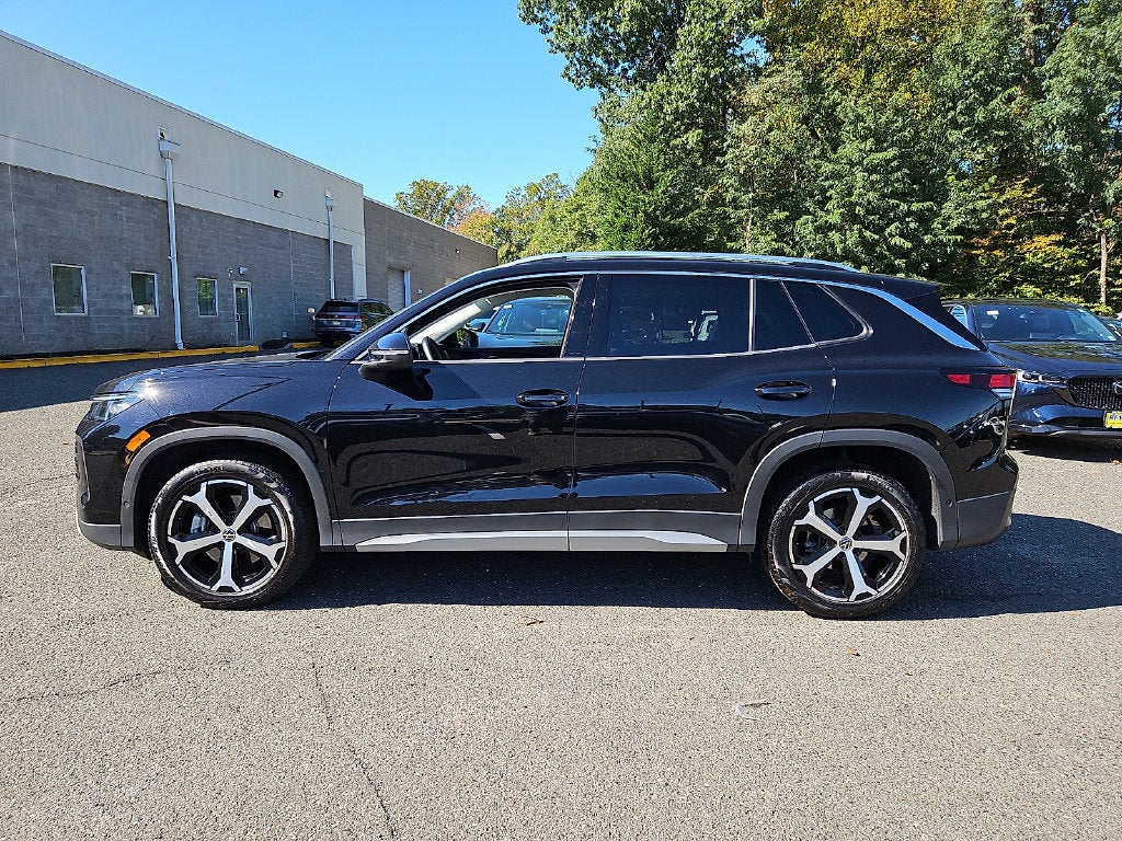 2025 Volkswagen Tiguan 2.0T SE