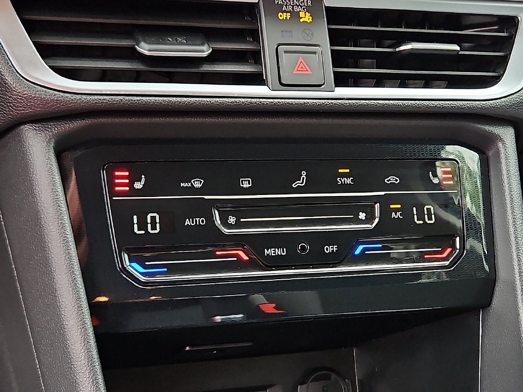 2025 Volkswagen Taos 1.5T SE