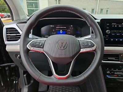 2025 Volkswagen Taos 1.5T SE