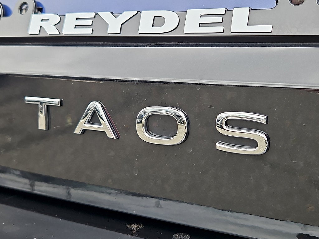 2025 Volkswagen Taos 1.5T SE