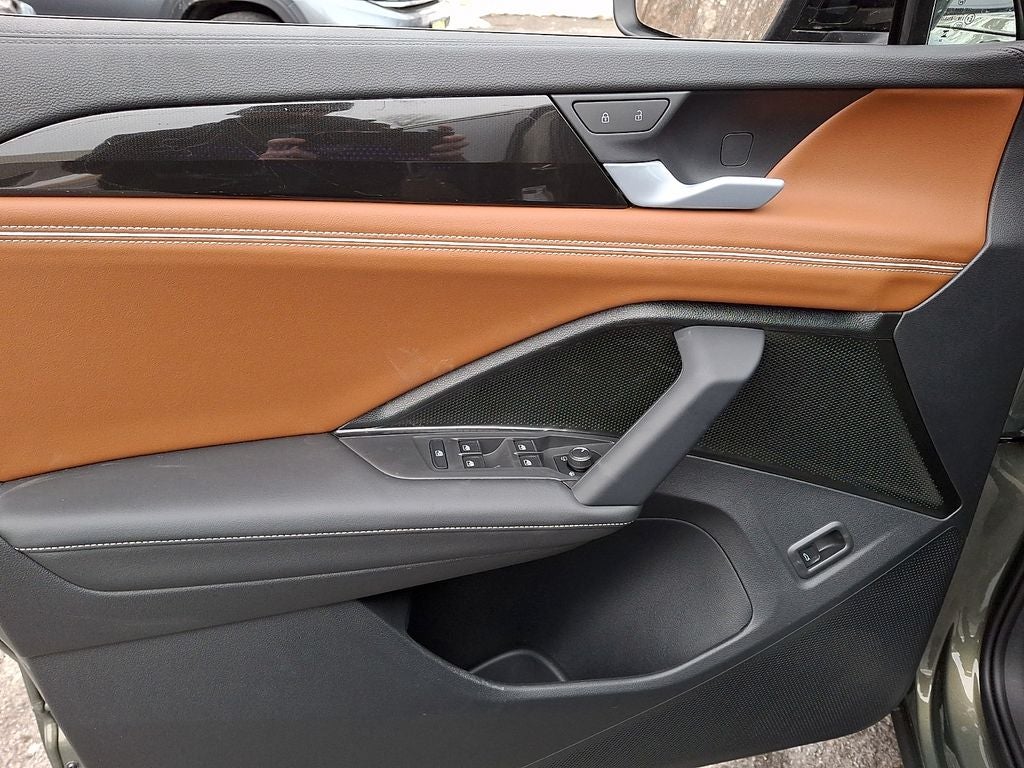 2026 Volkswagen Tiguan 2.0T SEL R-Line Turbo