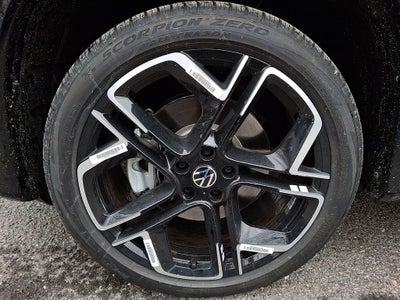 2026 Volkswagen Tiguan 2.0T SEL R-Line Turbo