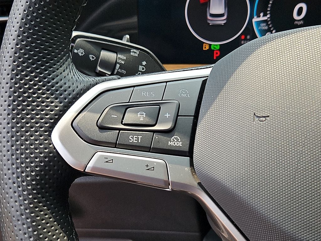 2026 Volkswagen Tiguan 2.0T SEL R-Line Turbo