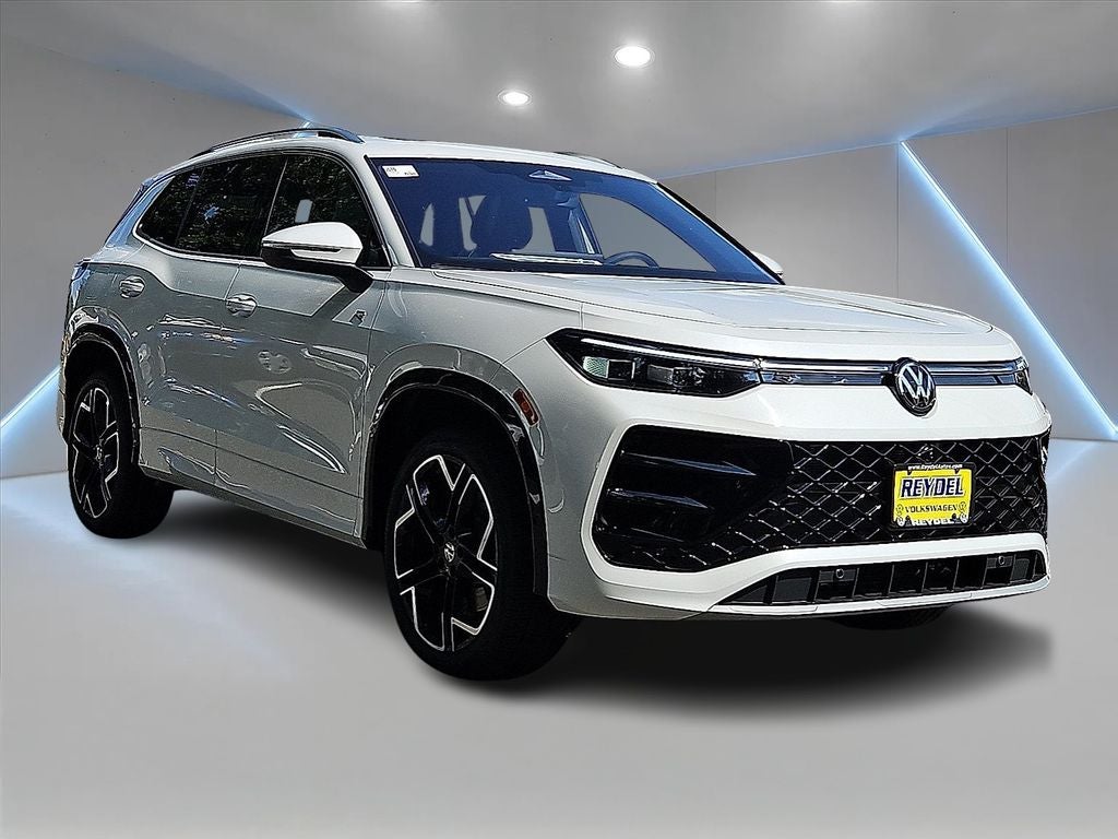 2026 Volkswagen Tiguan 2.0T SEL R-Line