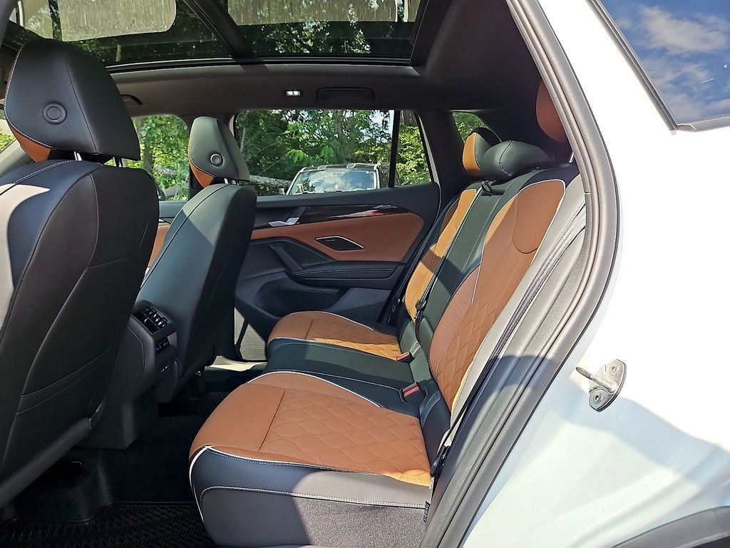 2026 Volkswagen Tiguan 2.0T SEL R-Line Turbo