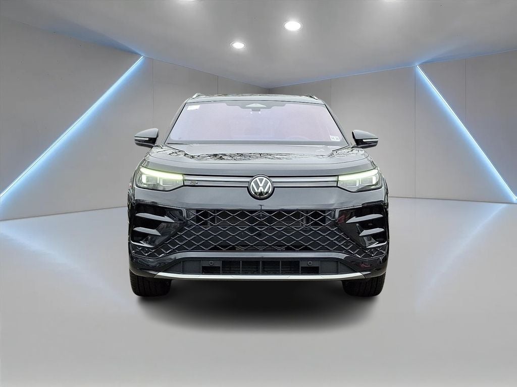 2026 Volkswagen Tiguan 2.0T SEL R-Line Turbo