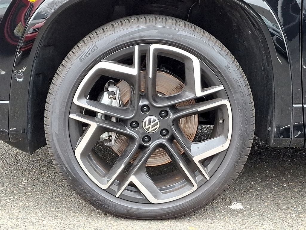 2026 Volkswagen Tiguan 2.0T SEL R-Line Turbo