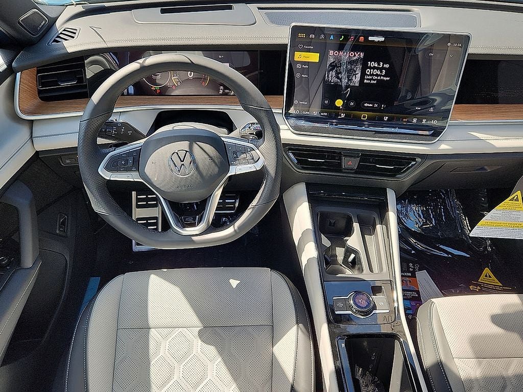 2026 Volkswagen Tiguan 2.0T SEL R-Line Turbo