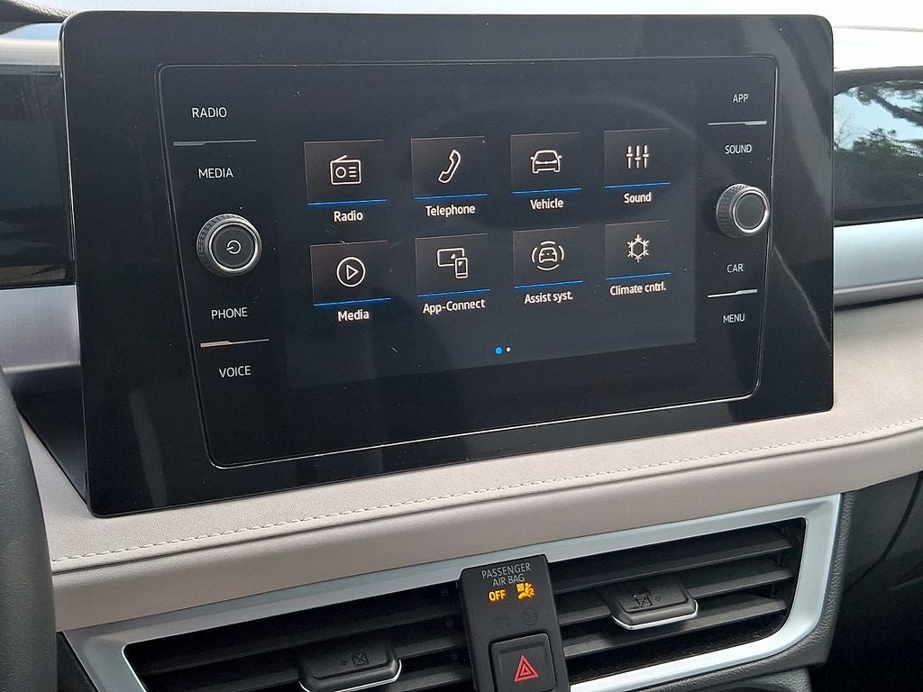 2025 Volkswagen Taos 1.5T SE