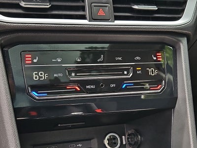 2025 Volkswagen Taos 1.5T SE