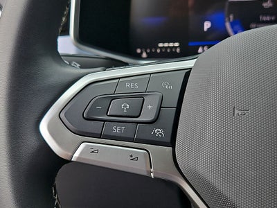2025 Volkswagen Taos 1.5T SE