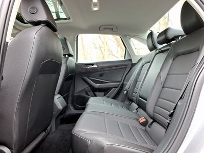 2022 Volkswagen Jetta 1.5T SE