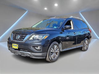 2017 Nissan Pathfinder SV
