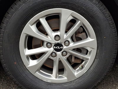 2023 Kia Carnival LX Seat Package