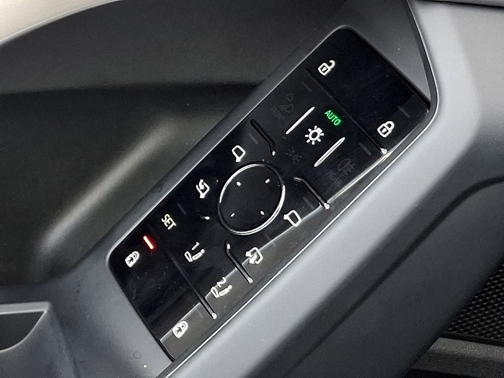 2025 Audi Q5 2.0T Premium quattro