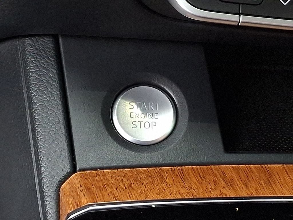 2023 Audi Q5 40 Premium quattro
