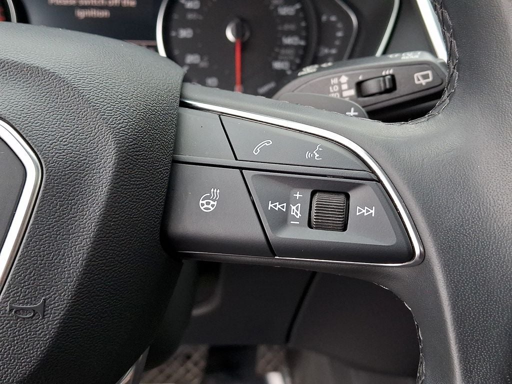 2023 Audi Q5 40 Premium quattro