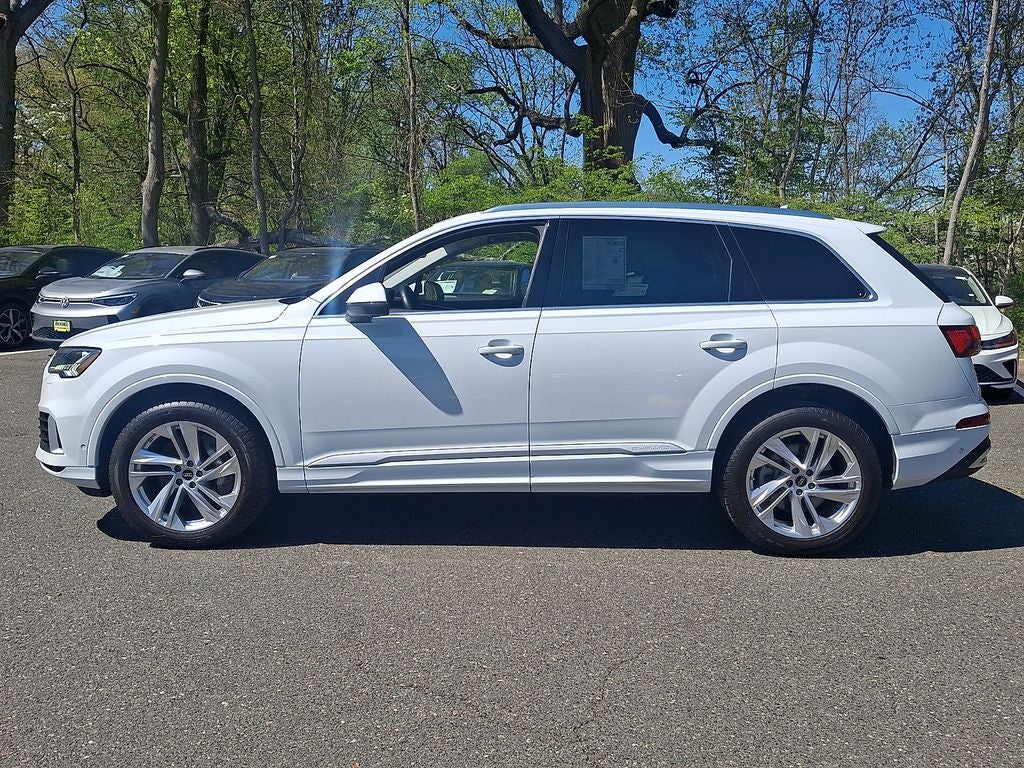 2023 Audi Q7 55 Premium quattro
