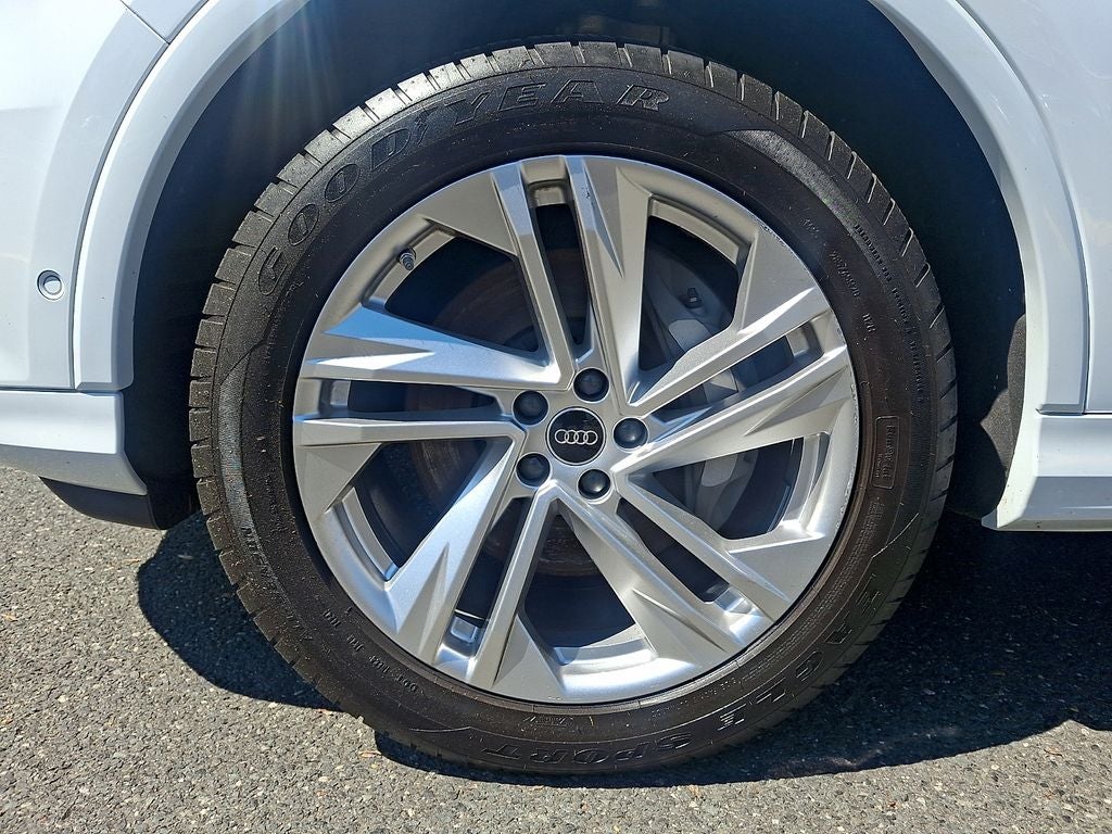 2023 Audi Q7 55 Premium quattro