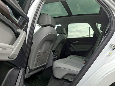 2023 Audi Q5 45 S line Premium quattro