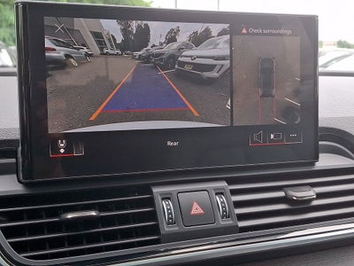 2023 Audi Q5 45 S line Premium quattro