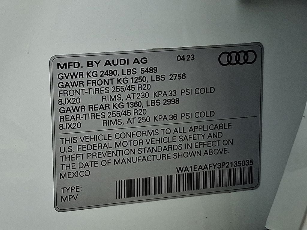 2023 Audi Q5 45 S line Premium quattro