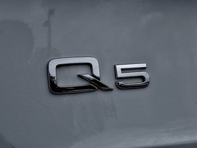 2023 Audi Q5 45 S line Premium quattro